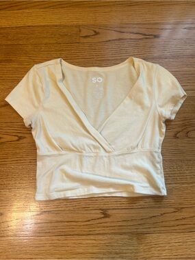 SO butter yellow Short Sleeve Wrap Crop Top